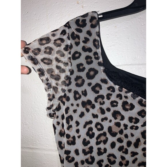 VIBE Animal Print Lace Trimmed Women’s Short Sleeve Top Size L New NWT - Picture 4 of 13